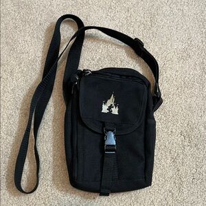 Disney Cast Exclusive Black Crossbody Tech Pouch – California Innovations